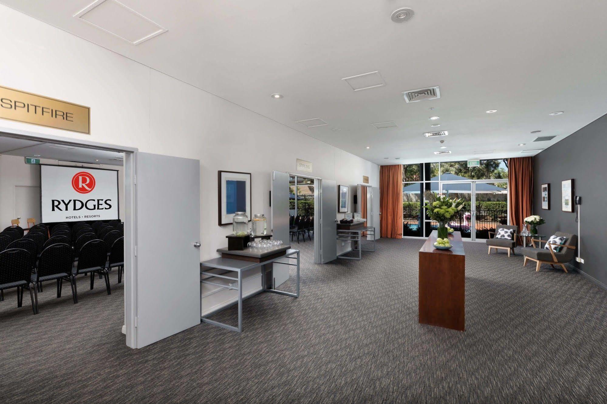 Rydges Hotel